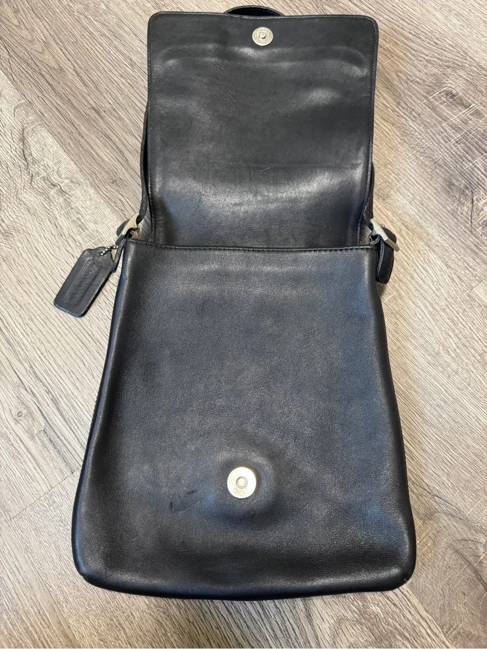 Vintage Coach 9408 Black Leather Shoulder Bag